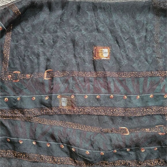 Louis Vuitton Silk Scarf - Picture 2 of 5